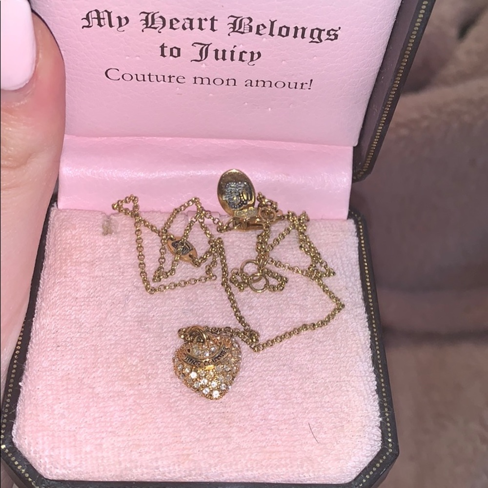 Juicy couture heart necklace!